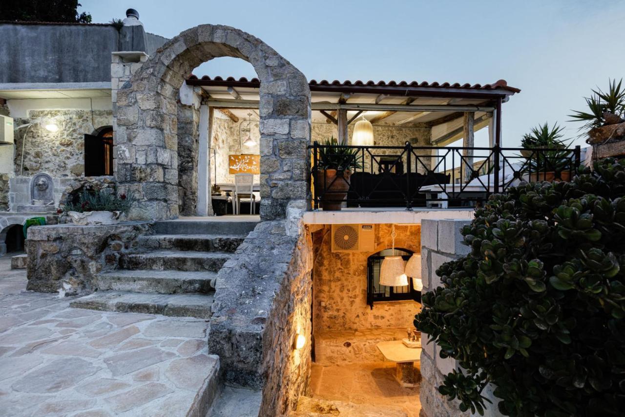 Antonia'S Stonebuilt Mansion With A Private Pool Vila Arménoi Exterior foto