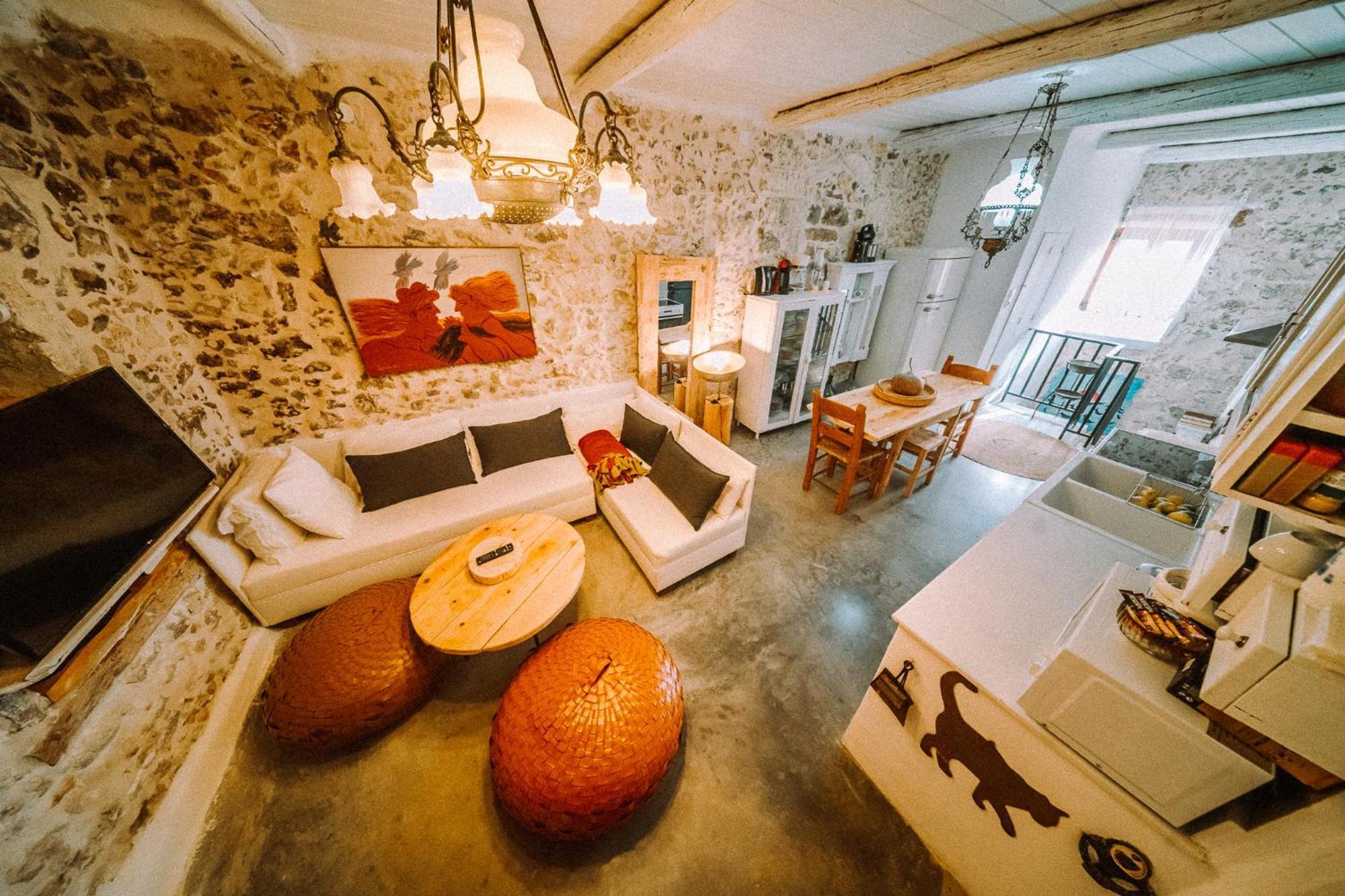 Antonia'S Stonebuilt Mansion With A Private Pool Vila Arménoi Exterior foto